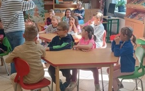 biblioteka 2
